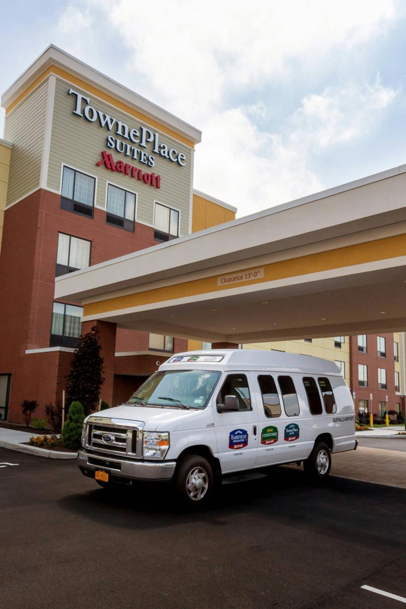Towneplace Suites Buffalo Airport Cheektowaga Exteriör bild
